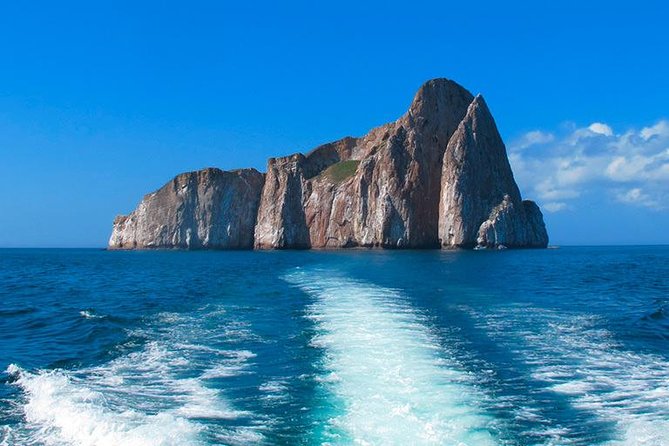 4 Days Galapagos Land Tour - Visiting San Cristobal Island - Discovering Galapagos Ecosystem