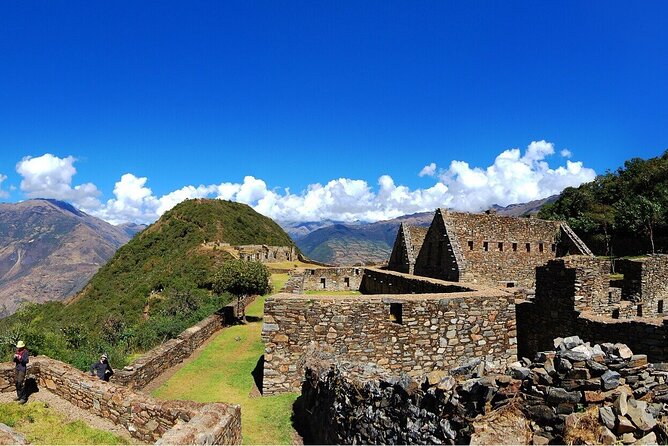 4 Days Guided Tour in Choquequirao Peru - Inclusions and Exclusions