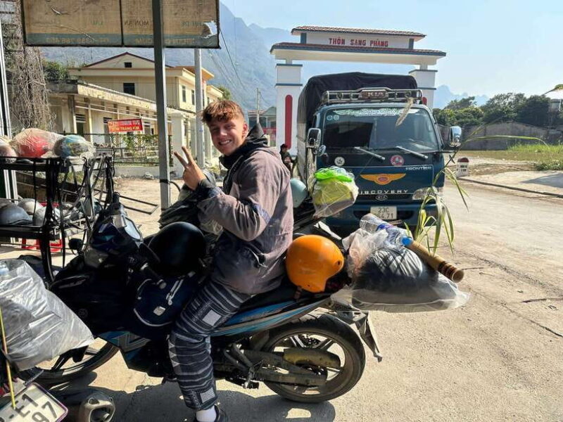 4 Days Ha Giang LOOP DIVINITY Tour Self-Riding - Day 0: Arrive in Ha Giang