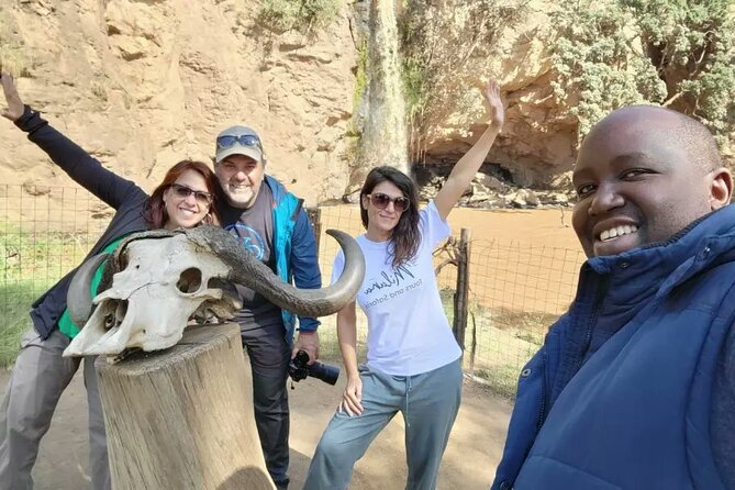 4 Days Masai Mara and Lake Nakuru Mid-Luxury Safari - Recommended Traveler Details
