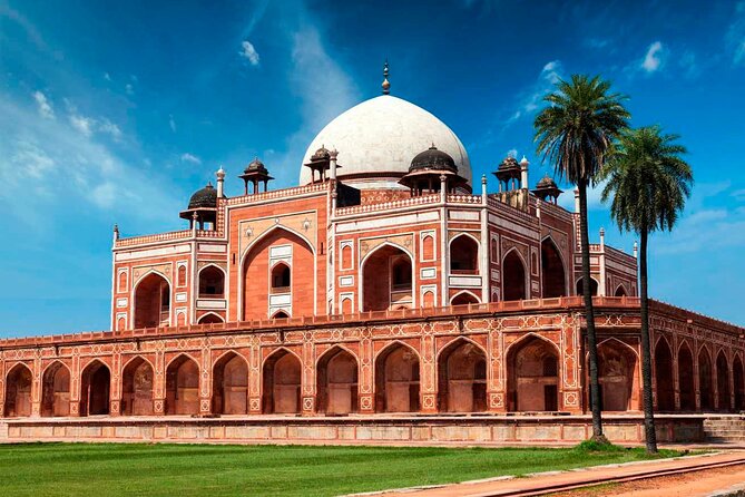 4 Days Private Golden Triangle Tour : Delhi Agra Jaipur - Savoring the Local Cuisine