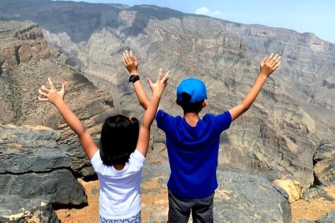 4-Days Private Jamila Sightseeing Tour - Group Size and Pricing