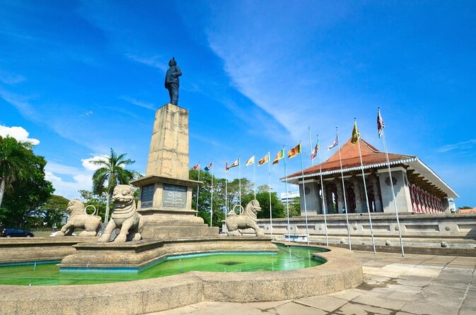 4 Days Private Vehicle With Driver in Sri Lanka - Key Points