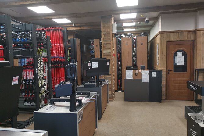 4 Days Ski or Snowboard Equipment Rental in Borovets - Rental Equipment Highlights