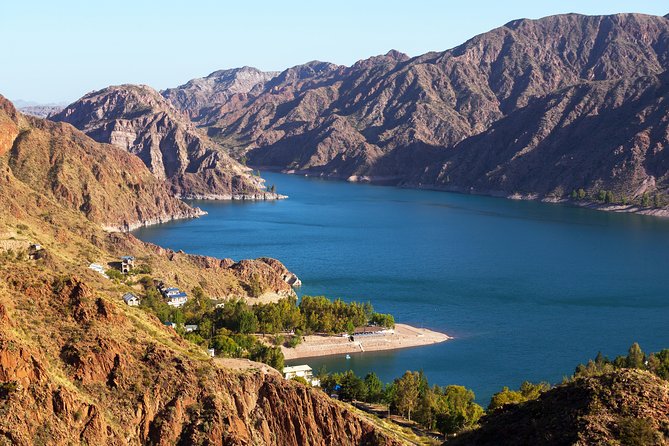 4-Days Trip to Mendoza and The Andes - A Captivating Journey to the Andes