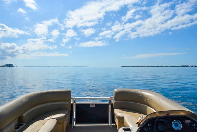 4-Hour 90HP Pontoon Rental in St. Andrews Bay - Key Points