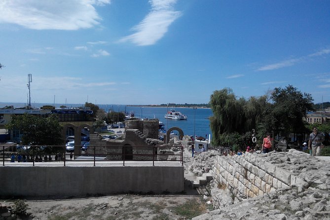 4-Hour Boat Trip With Fishing, Lunch and Unlimited Drinks in Nessebar - Inclusions and Amenities