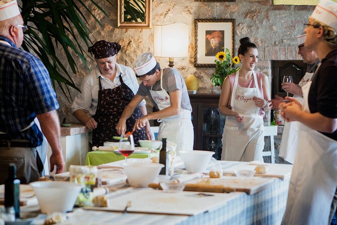 4 Hour Cooking Class in Tuscan Farmhouse Near Siena - Location and Meeting Point
