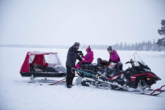 4 Hour Family Snowmobile Sledge Ride in Rovaniemi - Meeting and Pickup