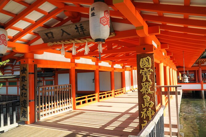 4 Hour Hiroshima Miyajima PRIVATE Tour - Tour Activity