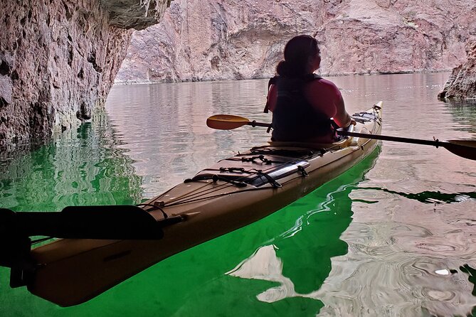 4-Hour Kayak Deluxe Tour in Emerald Cave With Catered Lunch - Additional Considerations
