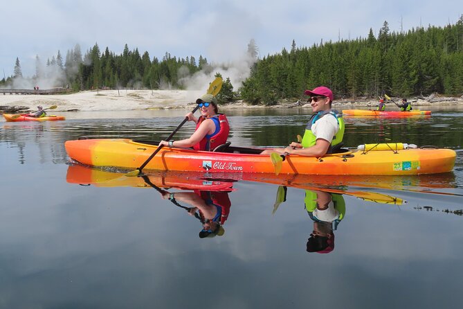 4-Hour Morning Kayak on Yellowstone Lake With Lunch - Paddling Around West Thumb
