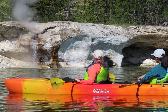4-Hour Morning Kayak on Yellowstone Lake With Lunch - Wildlife Sightings