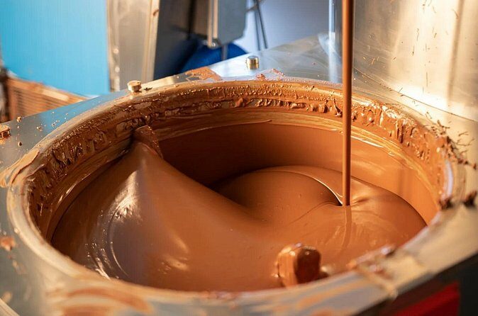 4-Hour Niagara Falls Boat Tour, Maple & Chocolate Tastings - Who Should Book This Tour?
