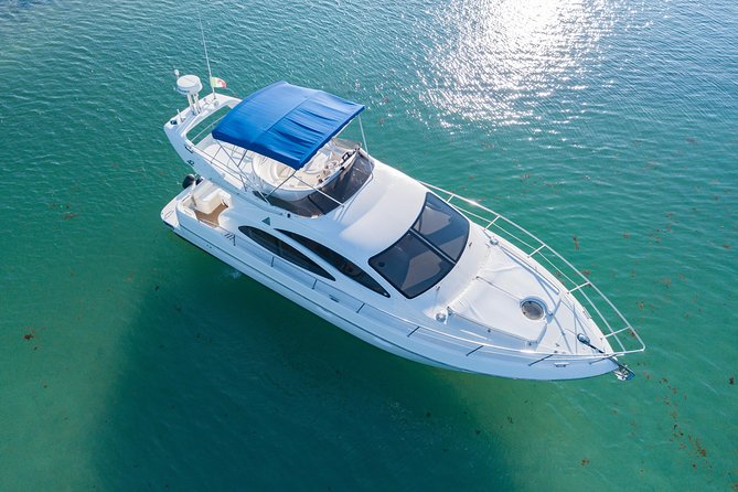 4-Hour Private 42 Azimut Yacht Tour W/ Food, Open Bar & Snorkeling - Meeting Point and Arrival Time