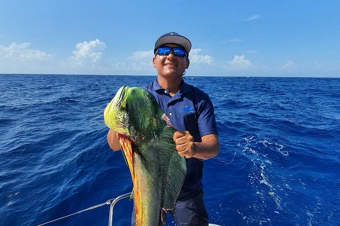 4-Hour Private 44 Leopard Luxury Catamaran Tour W/ Food, Open Bar & Snorkeling - Reviews and Ratings