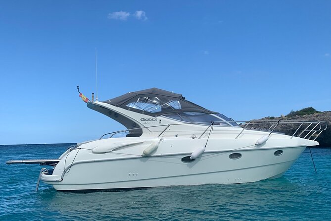 4-Hour Private Boat Tour Visiting Various Coves of Mallorca - Key Points
