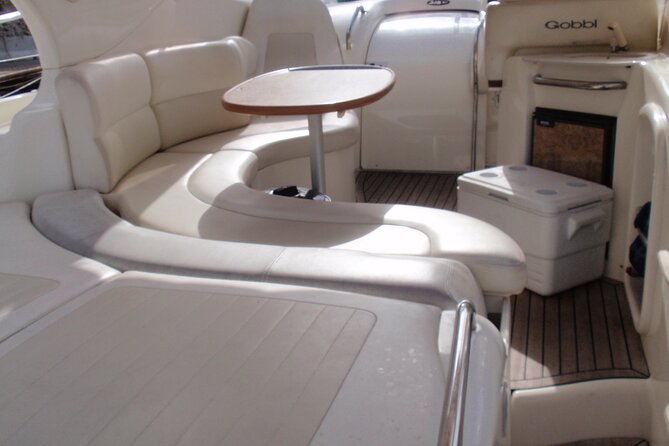 4-Hour Private Boat Tour Visiting Various Coves of Mallorca - Meeting and End Point