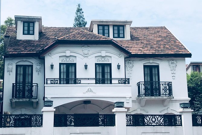 4-Hour Private Former French Concession Walking Tour With Dim Sum - Meeting and Pickup