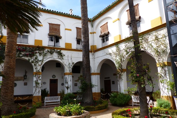 4-Hour Private Guided Walking Tour: Palaces of Seville - Customization Options