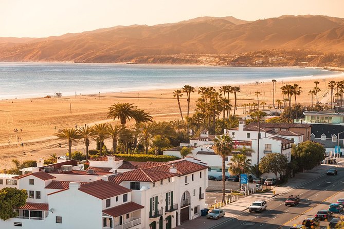 4-Hour Private Limo Tour of Los Angeles by a TV Personality With Free Drinks - Convenient Booking Process