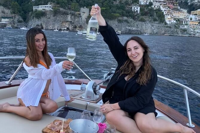 4-Hour Private Sunset Boat Tour of Sorrento - Key Points