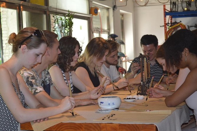 4-Hour Private Tour of Calligraphy Class, Hutong and Dumplings - Calligraphy Lesson