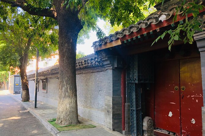 4-Hour Private Tour of Calligraphy Class, Hutong and Dumplings - Dining Experience