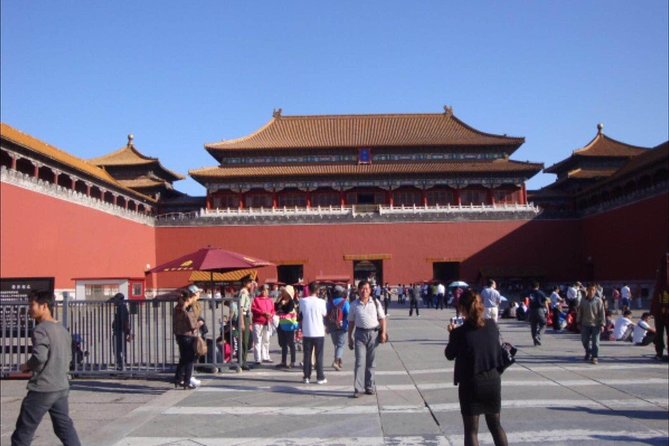 4 Hour Private Walking Tour to Tiananmen Square and Forbidden City - Exploring Tiananmen Square