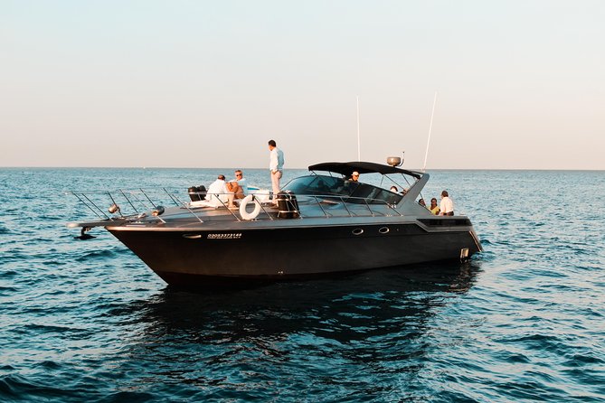 4-hour Private Yacht Cruise in Cabo - Onboard Amenities