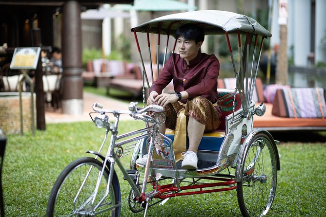 4 Hour Rent & Ride Package - Chut Thai Rental With Rickshaw (For 2 Persons) - Meeting and End Point