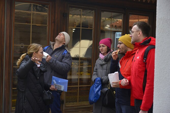 4-Hour Sightseeing Walking Tour With Food Tastings and Craft Experience - Accessibility and Details