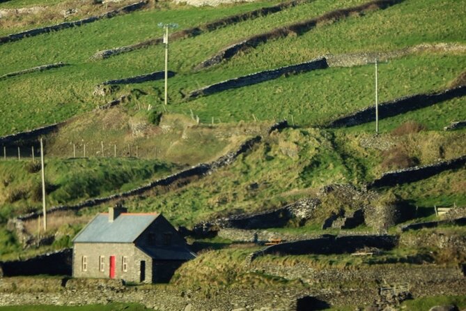 4 Hour Slea Head Drive Tour - Personal Chauffeur Guided Tour - Highlights of the Tour