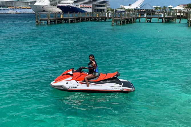 4-Hour Tour in Bahamas With Jet Ski and Swimming With Pigs - Included Amenities