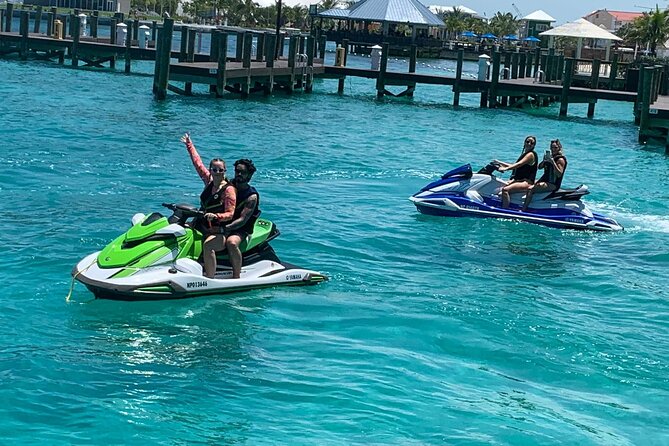 4-Hour Tour in Bahamas With Jet Ski and Swimming With Pigs - Tour Highlights
