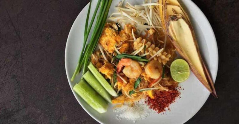 4-Hour Traditional Thai Cooking Class in Khaolak - Duration and Size