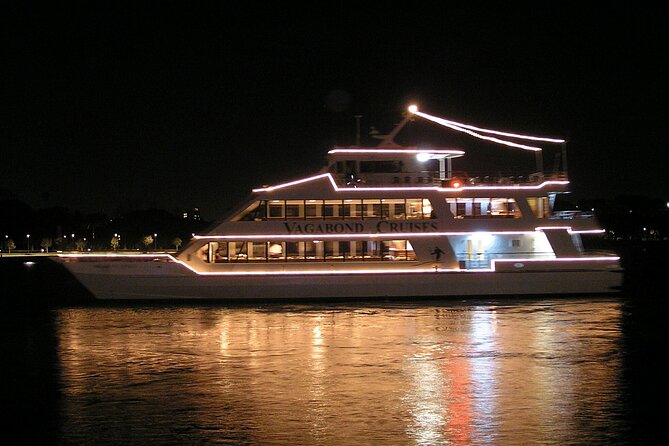 4-hour Vivid Latin Fiesta Dinner Cruise Shared Experience - Review Ratings