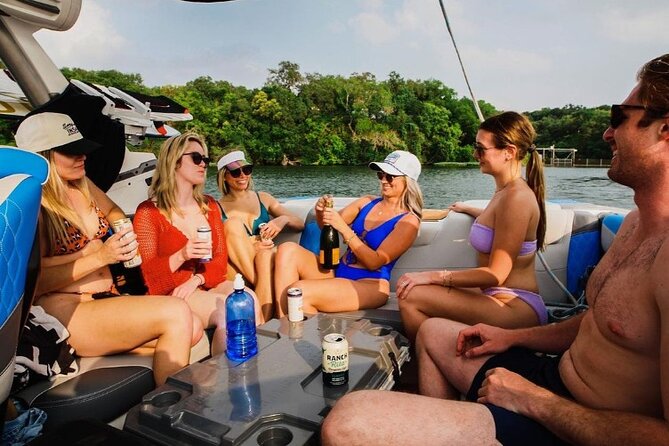 4 Hour Wake Surfing and Wake Boarding Boat Charter on Lake Austin - Customer Reviews and Ratings