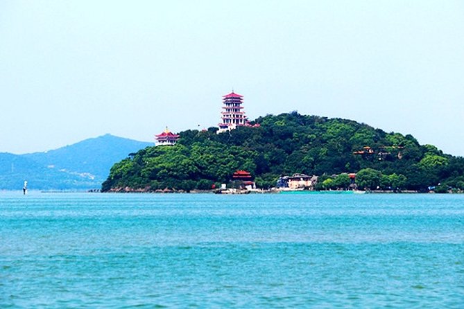 4-Hour Wuxi Taihu Yuantouzhu Scenic Private Tour With Boat Ride - Pricing and Booking Details