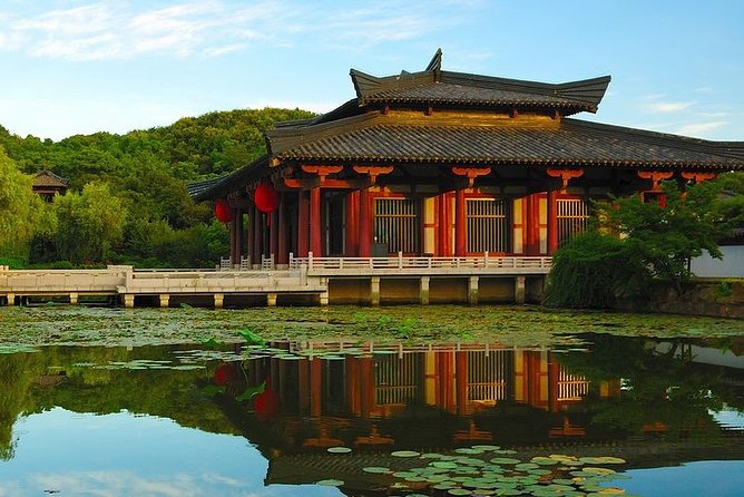 4-Hour Wuxi Taihu Yuantouzhu Scenic Private Tour With Boat Ride - Participant Information