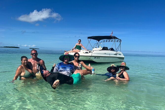 4 Hours 22 Hurricane Deck Boat Rental in Key West - Key Points
