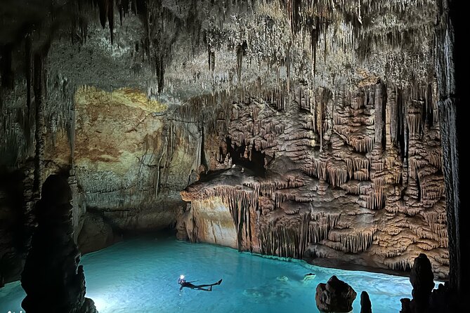 4 Hours Enjoying Unique Aquatic Caves in Mallorca - Pricing and Cancellation