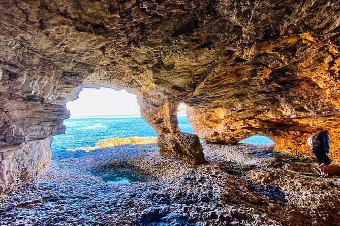 4 Hours of Discovery, Snorkeling, Natural Jacuzzi, Pirate Cave - Key Points