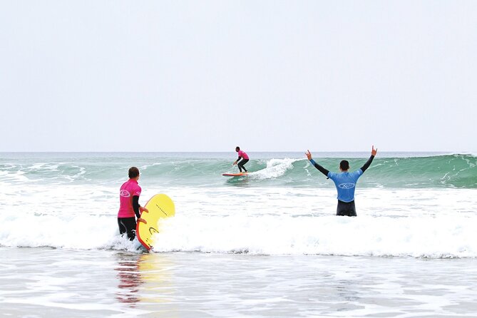 4 Hours of Surfing in the Fantastic Waves of Fuerteventura - Exploring Corralejos Beaches