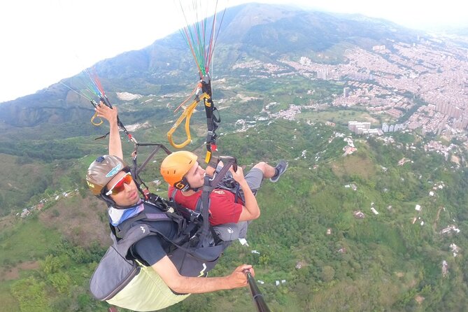 4 Hours Paragliding C13 With Transportation - Booking and Cancellation Policy