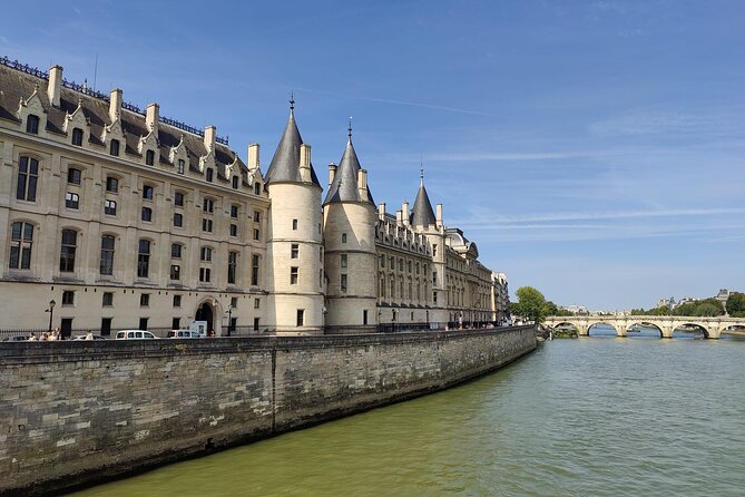 4 Hours Paris Private Trip With One Indian Meal - Hotel Pickup - Transportation and Pickup