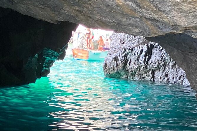 4 Hours Private Boat Tour to Capri From Sorrento - Breathtaking Coastal Exploration