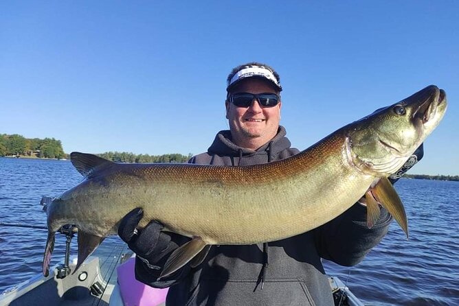 4 Hours Private Musky Guided Fishing Trip - Pickup Location