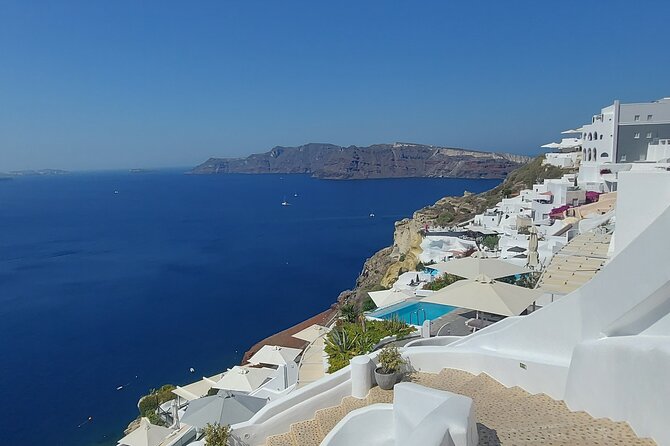4 Hours Private Tour in Santorini With Pick up - Pickup and Participation