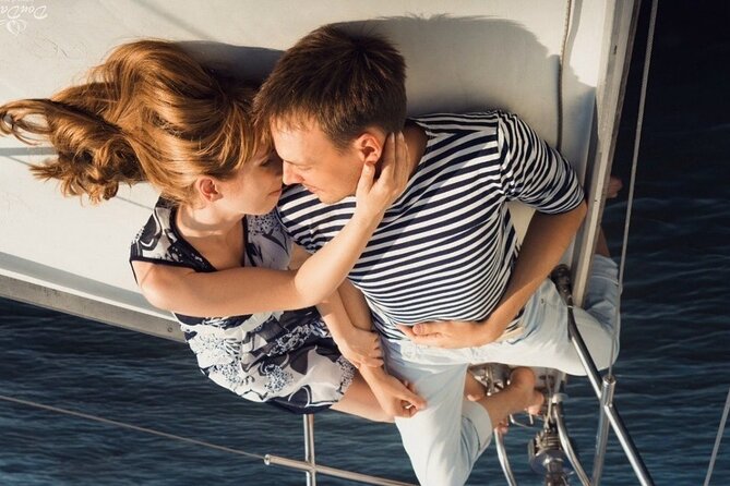 4 Hours Sailboat Tour for 2 People Along the Los Angeles Coastline - Key Points